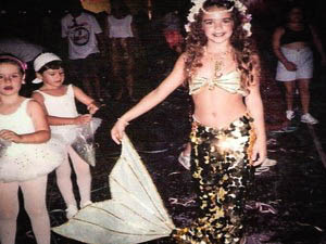 248766_10150187715461288_7483807_n_BhX29hV-2