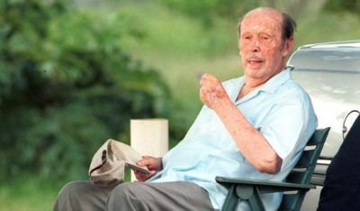 regular_stroessner-jpeg